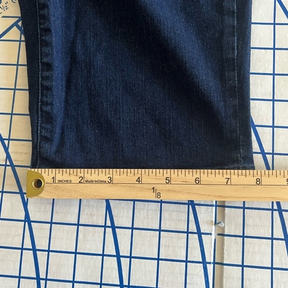 LAUREN RALPH LAUREN CLASSIC BERMUDA JEANS SHORT DK BLUE SZ 4 STRETCH 5PK TRENDY - Picture 5 of 8